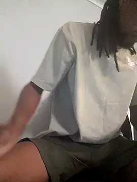 Snapshot of koolbend chatting on January 14, 2026, 5:02 am koolbend online show from January 14, 2026, 5:02 am