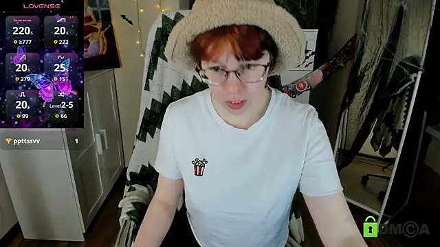 Melissa Wells online show from November 1, 2025, 10:34 pm