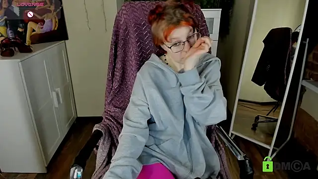 Melissa Wells online show from November 15, 2025, 3:48 am