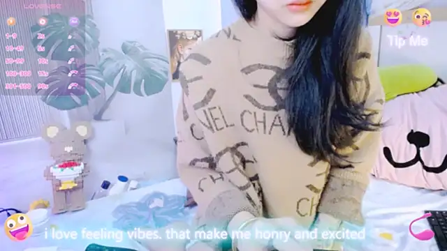 Ly   online show from February 7, 2026, 4:49 am