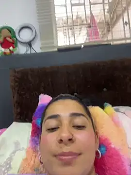 Meganmilk1 online show from April 6, 2026, 3:35 pm