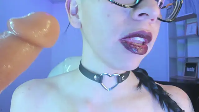 Katty mouth online show from March 13, 2026, 8:37 pm