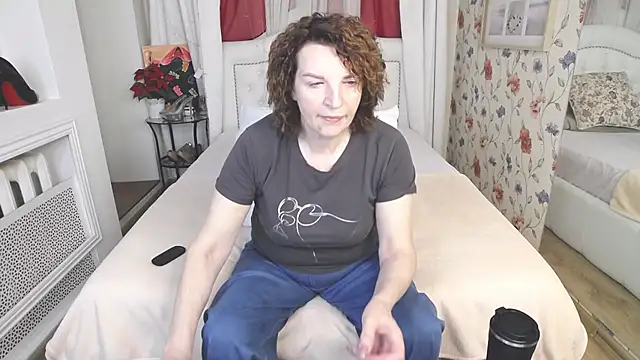 AmiHotGranny online show from July 24, 2026, 1:09 pm