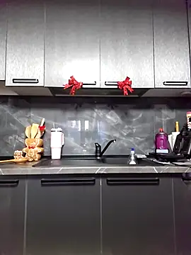 Snapshot of AnaFoxxy chatting on December 4, 2025, 1:53 pm AnaFoxxy online show from December 4, 2025, 1:53 pm