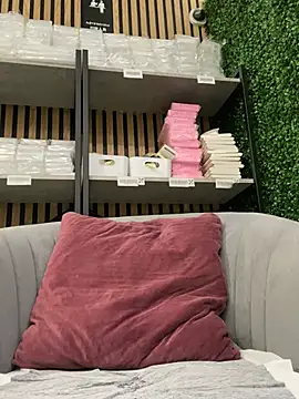 Deonta  online show from February 15, 2025, 7:06 am