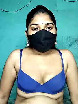 Snapshot of Luv_Adite20 chatting on January 24, 2025, 5:31 am Luv Adite20 online show from January 24, 2025, 5:31 am