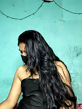 Snapshot of Luv_Adite20 chatting on February 11, 2025, 5:16 am Luv Adite20 online show from February 11, 2025, 5:16 am