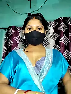 Snapshot of Luv_Adite20 chatting on February 28, 2025, 5:26 pm Luv Adite20 online show from February 28, 2025, 5:26 pm