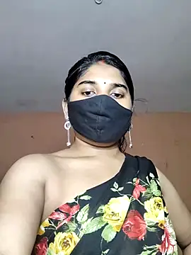 Snapshot of Luv_Adite20 chatting on September 28, 2025, 11:04 am Luv Adite20 online show from September 28, 2025, 11:04 am