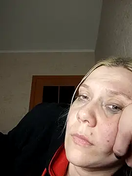 LeraSweet online show from April 21, 2026, 7:17 pm