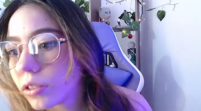 BlairVicent online show from February 10, 2025, 12:18 pm