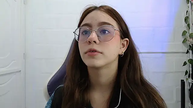 BlairVicent online show from October 3, 2025, 3:20 pm