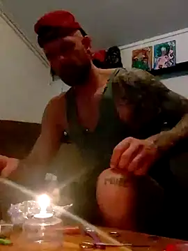 eltoulou online show from February 7, 2025, 8:42 pm