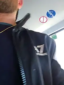 eltoulou online show from March 6, 2025, 3:24 pm