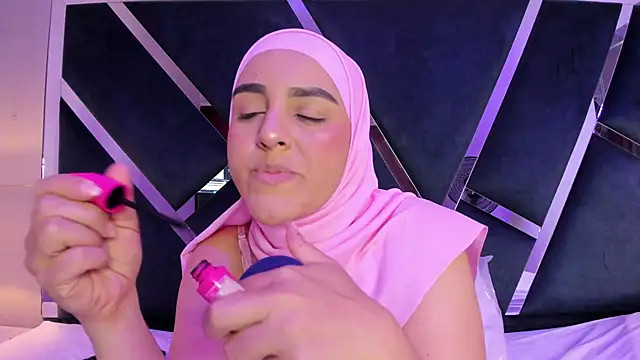 Nahid Jaziri1 online show from October 30, 2025, 7:58 pm