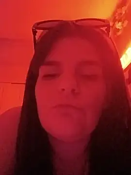 BeckiTooSweet online show from June 25, 2026, 5:34 am