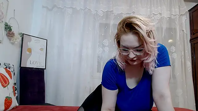 Catlady333 online show from September 19, 2025, 5:35 pm