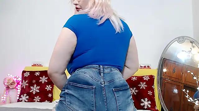 Catlady333 online show from January 7, 2026, 6:54 pm