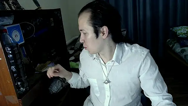 EvaMiron online show from February 20, 2025, 1:25 am