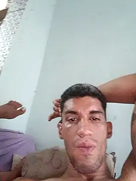 fieltoprj1 online show from January 7, 2026, 9:28 pm