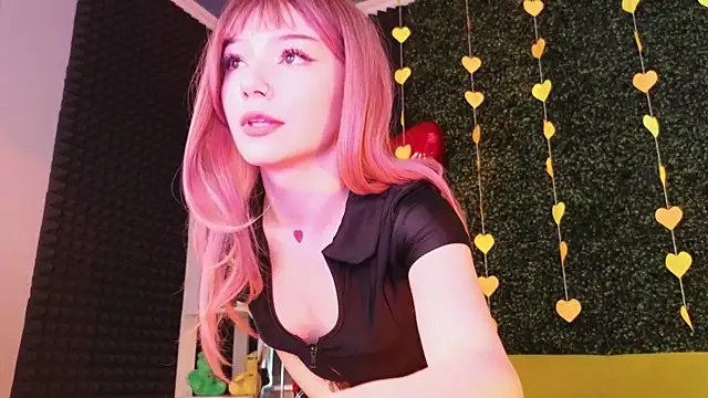 SandraBoyl online show from February 19, 2025, 7:50 am