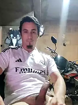 Rejy1992 online show from January 4, 2025, 2:25 am