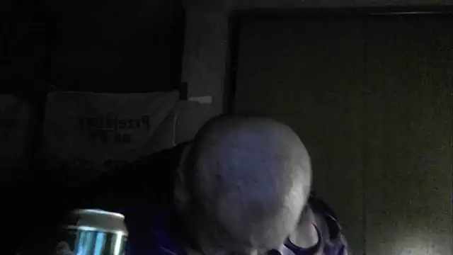 Snapshot of perversalus chatting on December 8, 2024, 4:14 am perversalus online show from December 8, 2024, 4:14 am