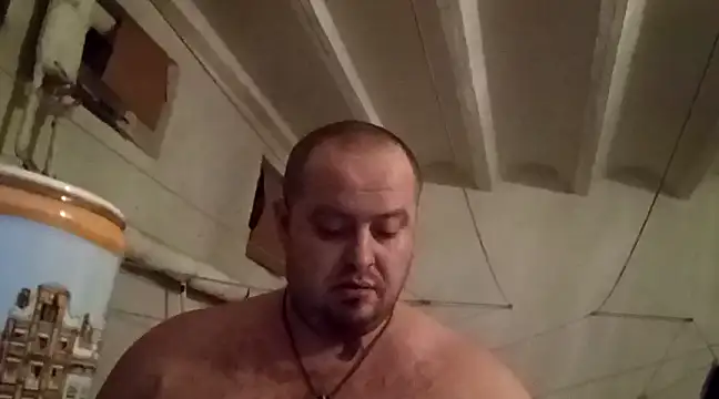 Snapshot of perversalus chatting on February 9, 2025, 12:06 am perversalus online show from February 9, 2025, 12:06 am