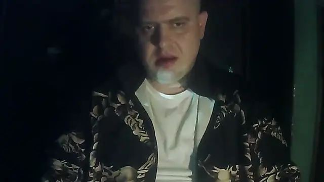 perversalus online show from February 6, 2026, 6:33 pm