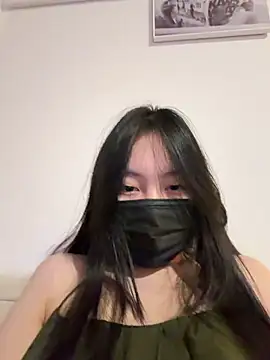 Snapshot of MEOW_MEO chatting on April 15, 2026, 4:25 pm MEOW MEO online show from April 15, 2026, 4:25 pm