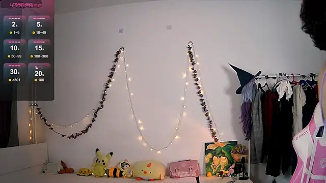 Violet Veliya online show from December 3, 2025, 2:26 pm