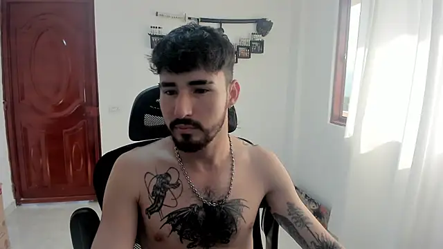 DmitriSanders online show from March 29, 2026, 8:42 pm