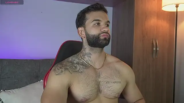 MarkHazze online show from April 15, 2026, 12:39 am