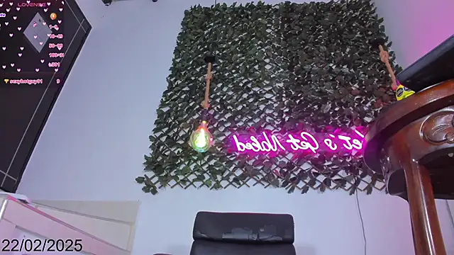 Brianna Stars online show from February 22, 2025, 11:35 pm