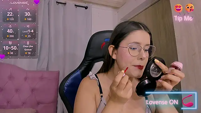 Snapshot of ParisShayk chatting on March 24, 2026, 6:13 pm ParisShayk online show from March 24, 2026, 6:13 pm