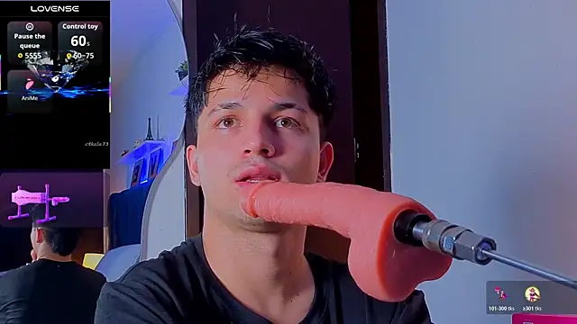 Issac james  online show from November 8, 2025, 4:23 am