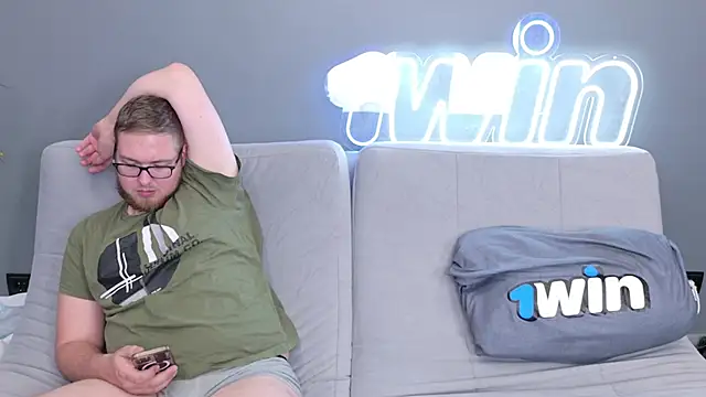 Ksenny online show from December 22, 2024, 3:55 pm