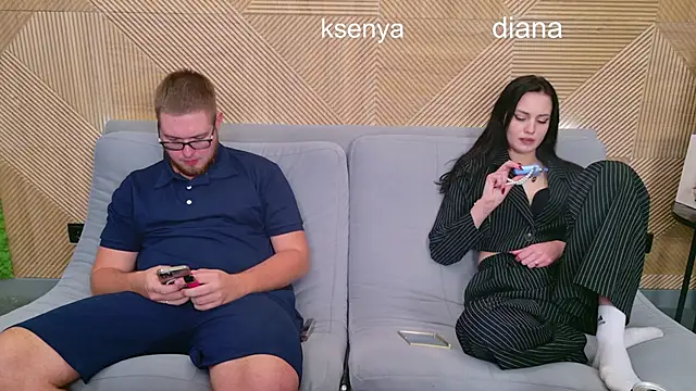 Ksenny online show from October 27, 2025, 5:39 pm