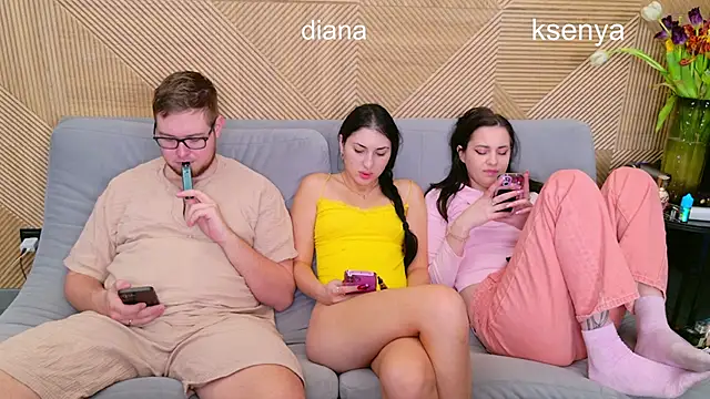 Ksenny online show from March 13, 2026, 4:19 am