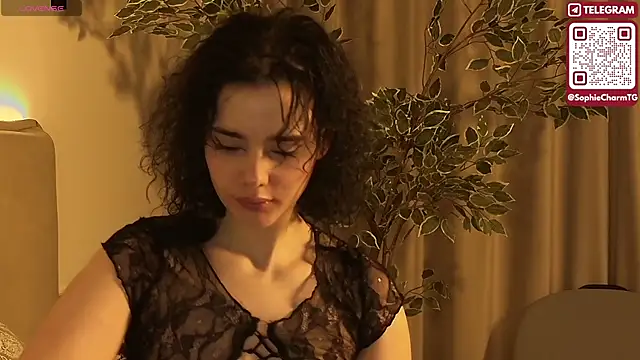 SophieCharm online show from February 20, 2026, 4:42 am