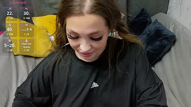 Nicole Vvinson online show from December 21, 2024, 7:56 am