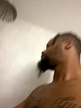 Snapshot of curvedicbandit6_2 chatting on September 17, 2025, 2:08 pm curvedicbandit6 2 online show from September 17, 2025, 2:08 pm