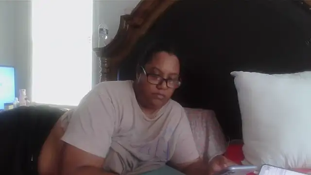 ebonyred online show from March 28, 2026, 7:46 pm