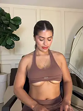 MelissaWaltton online show from March 30, 2026, 8:32 pm