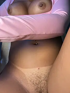 Francielediass online show from April 23, 2026, 1:18 am