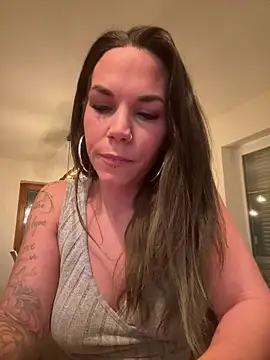 Lady Knaller online show from February 7, 2026, 8:34 pm