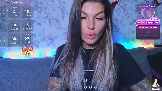 Snapshot of tattooedBabyy chatting on December 19, 2024, 6:56 am tattooedBabyy online show from December 19, 2024, 6:56 am