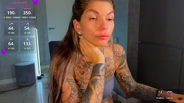Snapshot of tattooedBabyy chatting on September 11, 2025, 7:41 am tattooedBabyy online show from September 11, 2025, 7:41 am