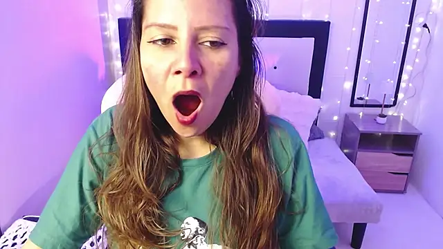 Snapshot of camila_delarosa chatting on July 17, 2026, 5:51 pm camila delarosa online show from July 17, 2026, 5:51 pm
