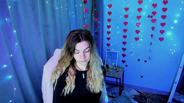 Snapshot of Sweet_me_ chatting on March 20, 2026, 6:51 am Sweet me online show from March 20, 2026, 6:51 am